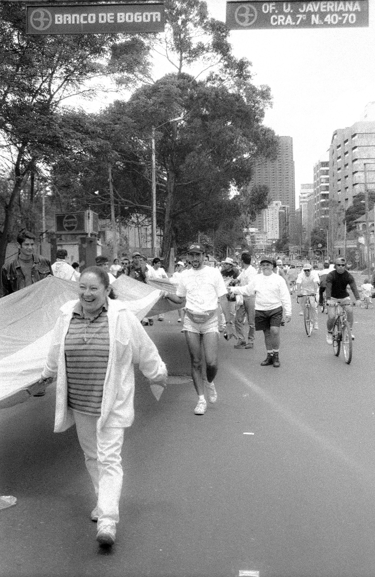 Llevando la Bandera