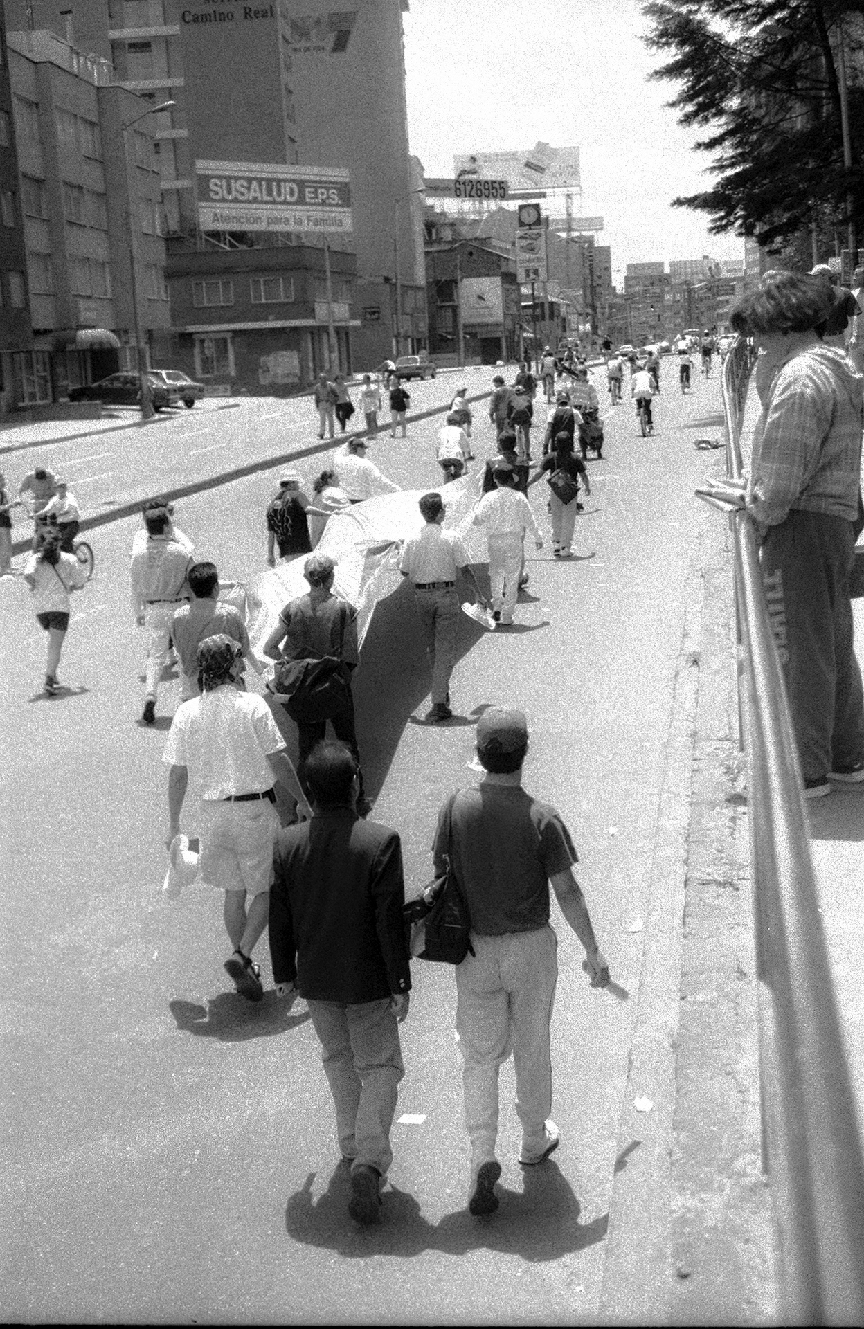 La "cola" de la marcha, toma 1