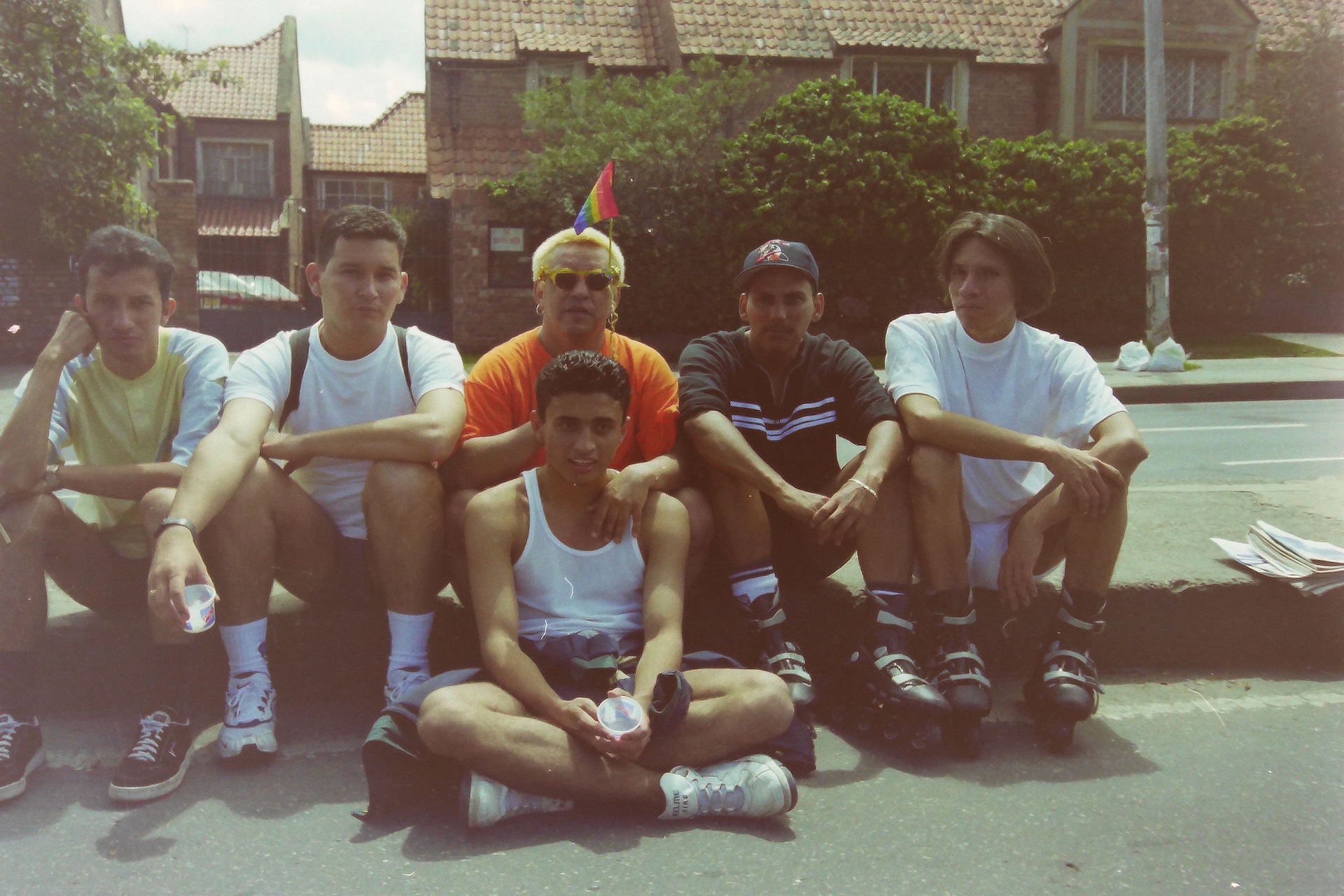 Patinadores y caminantes