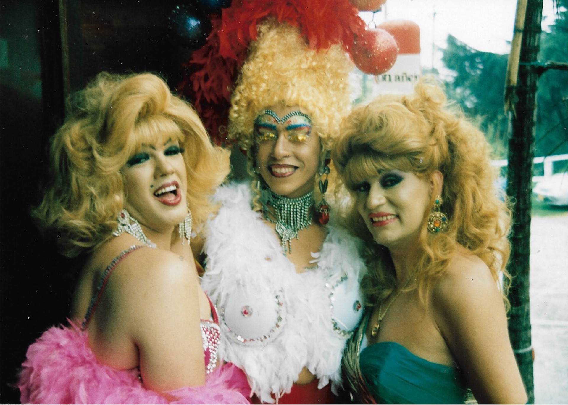 Retrato Drag: Las de las pelucas rubias, toma 1