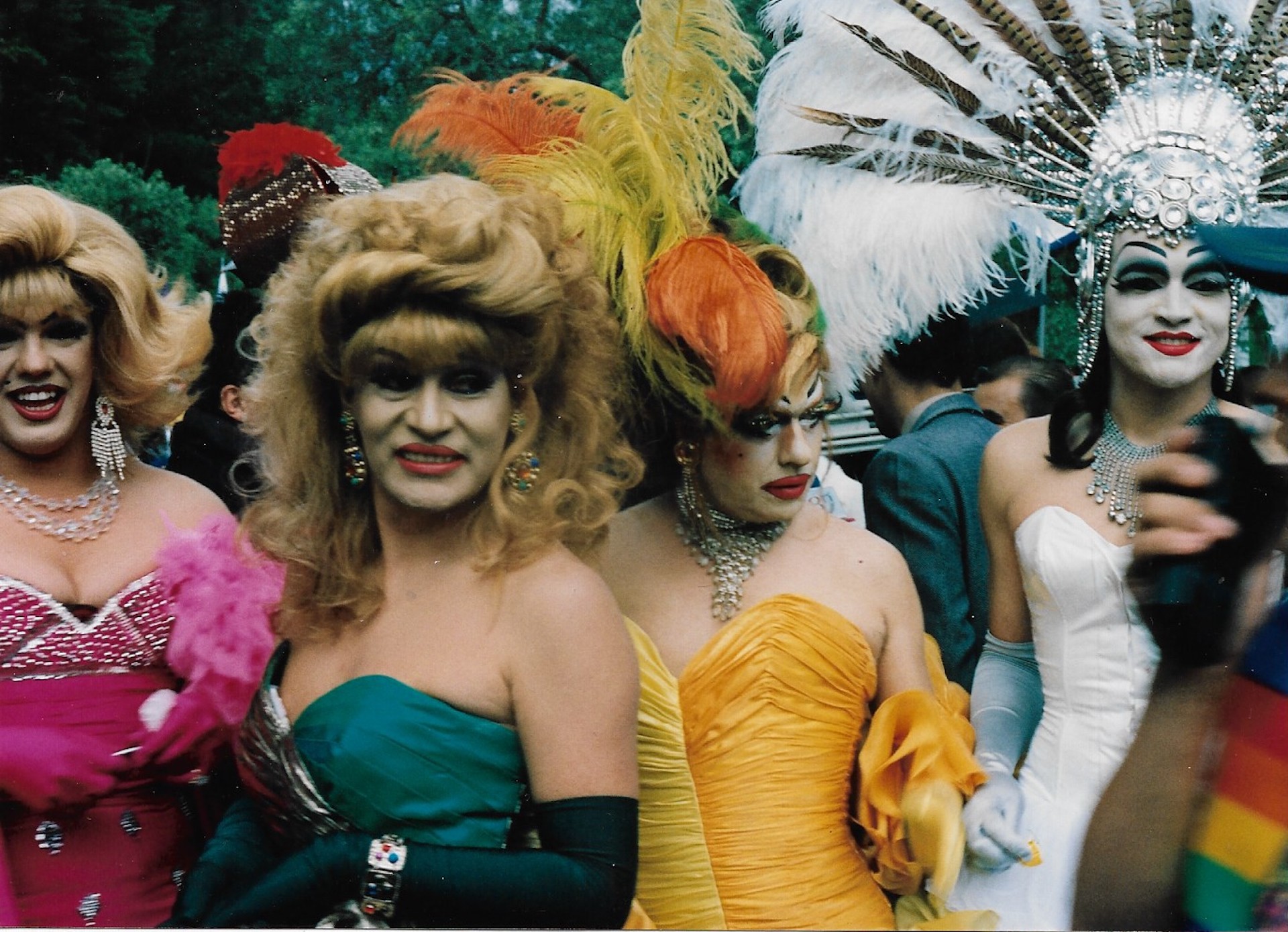 Cuatro drags, listas para marchar