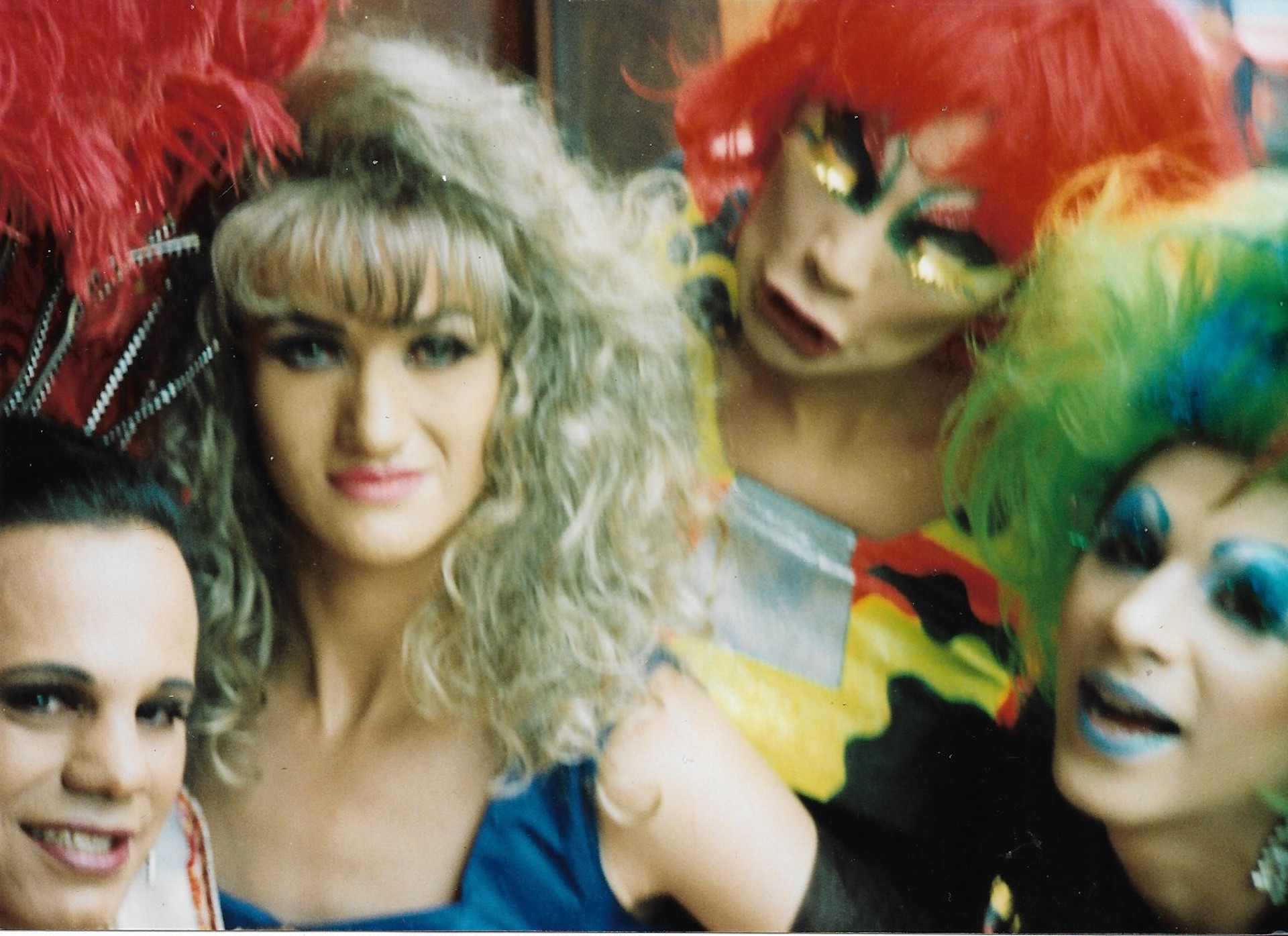 Retratos Drag: Cuatro reinas posan ante la cámara, toma 3