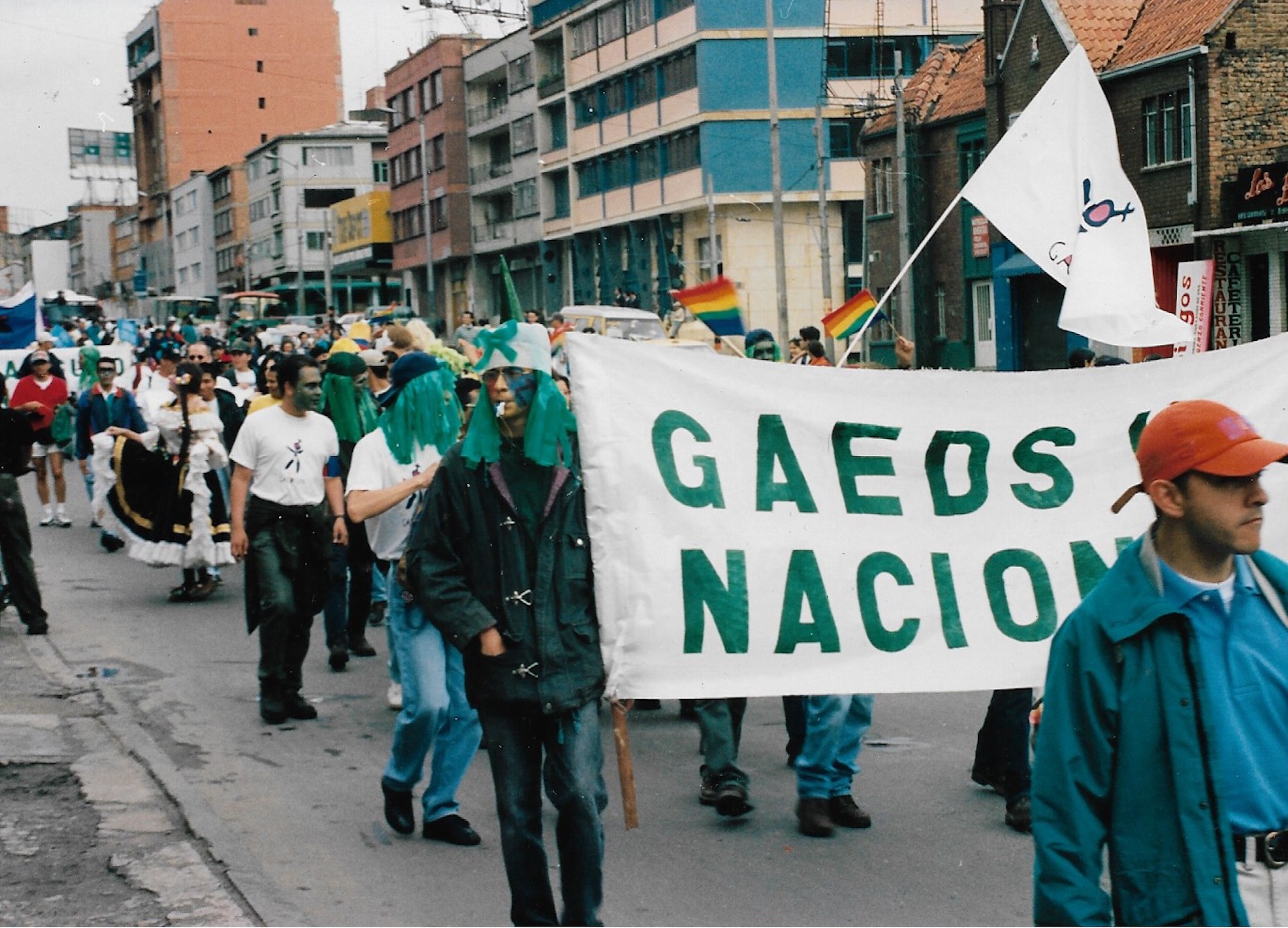 Cartel: GAEDS UN NACIONAL